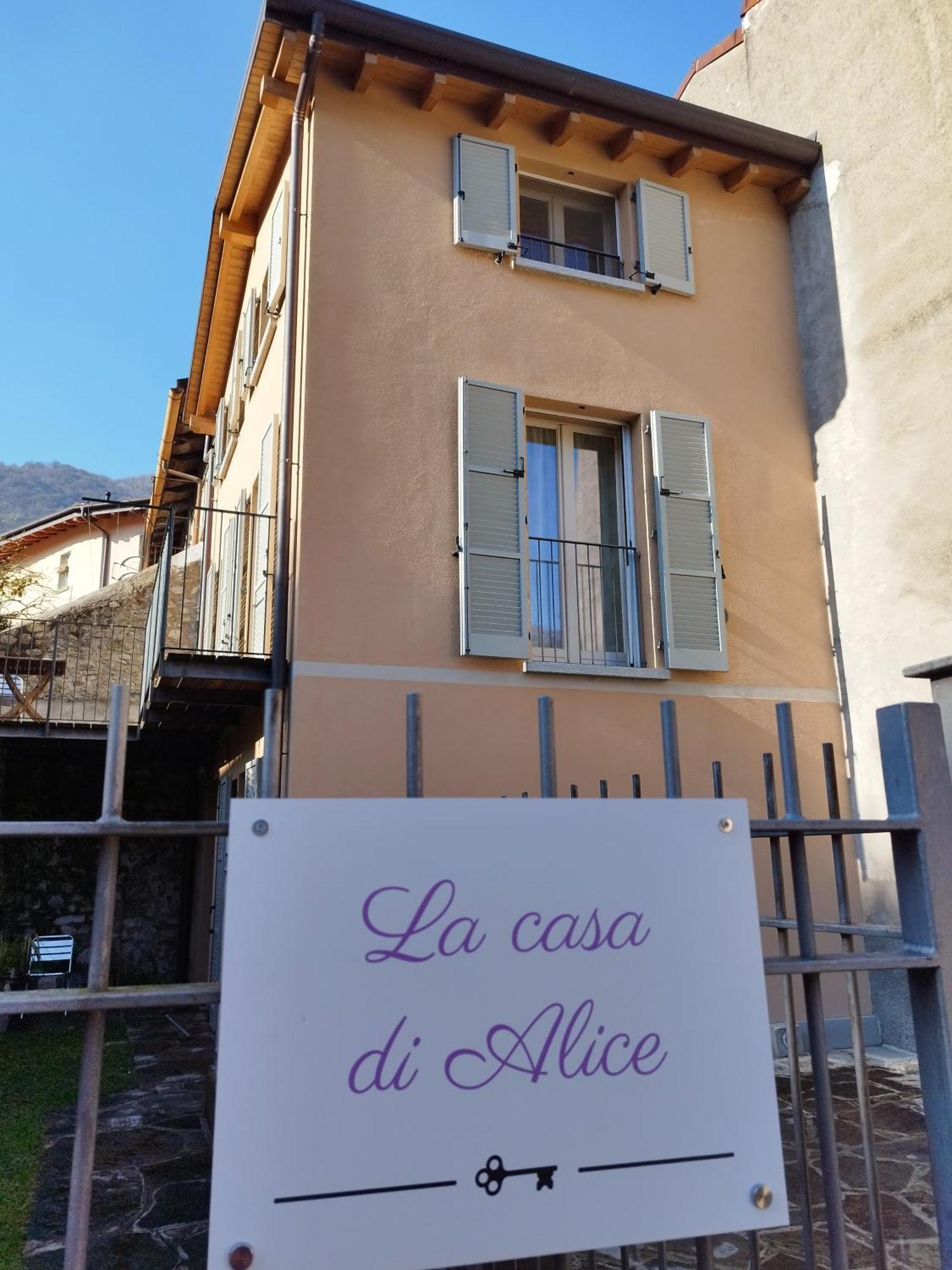 Vila La Casa Di Alice Lenno Exteriér fotografie